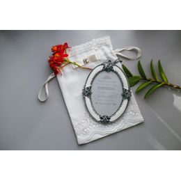 Porta Retrato Oval de Parede Manu Fisch Home Bege com Dourado