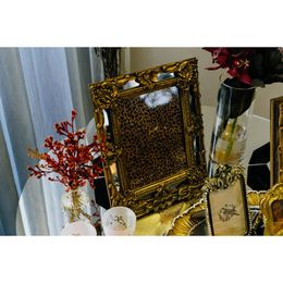 Porta Retrato de Mesa Manu Fisch Home Dourado com Espelho
